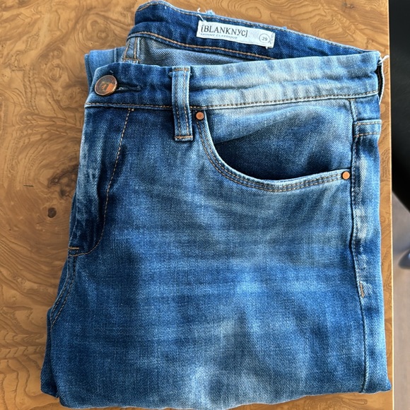 Blanc NYC distressed denim jeans - Picture 5 of 10